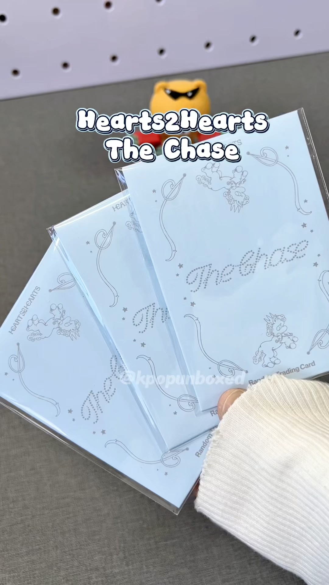 Hearts2Hearts The Chase Trading Card #unboxing Photobook Version