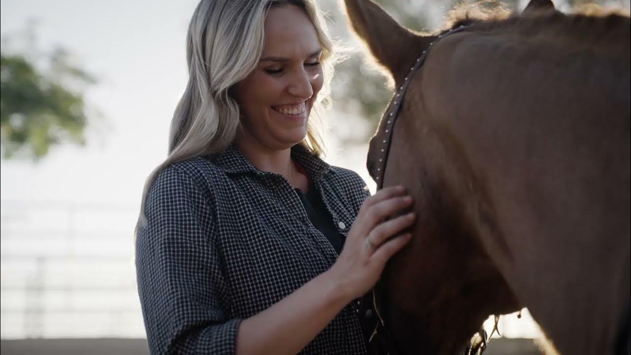 How horses helped Grace anxiety and depression YouTube