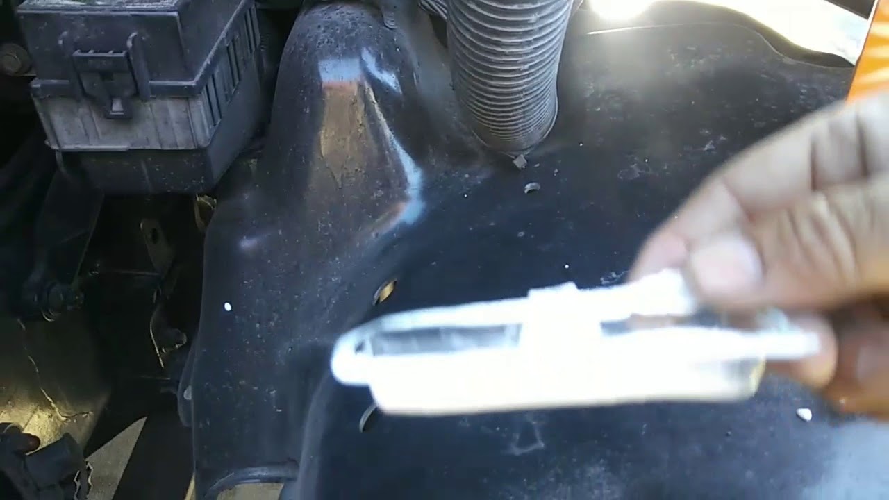 How to patch hole on power steering reservoir YouTube