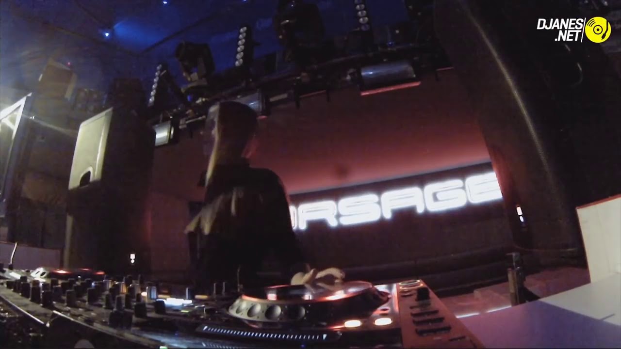 Dj Xenia YouTube Music