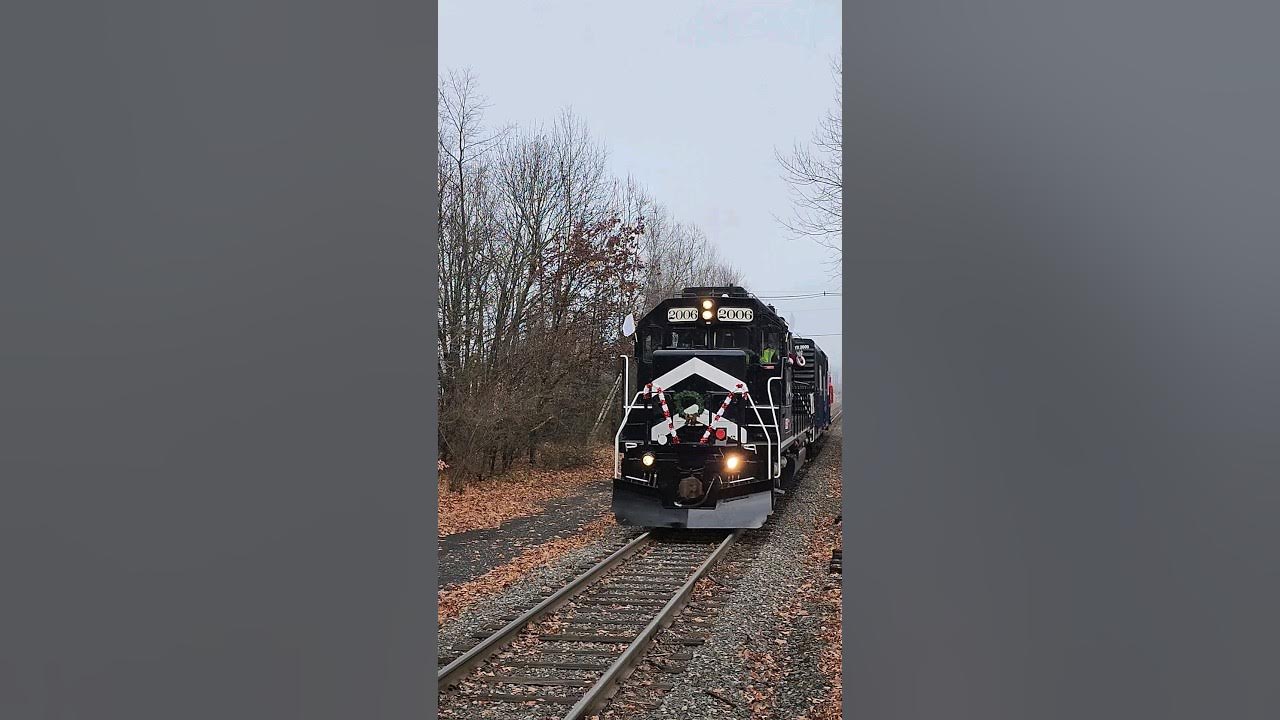 2023 c d operation toy train at hackettstown station with saahc 14l