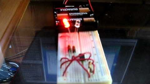 Picaxe - Simple flashing lights