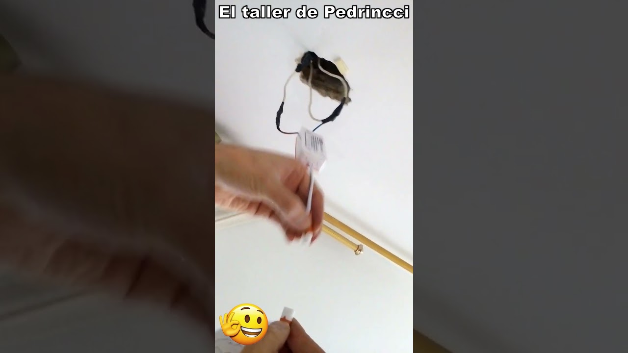 LÁMPARA LED DE INCRUSTAR CON SOPORTE AJUSTABLE  