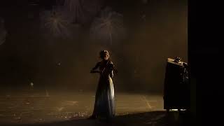 2022 11 29 Lindsey Stirling - O Holy Night