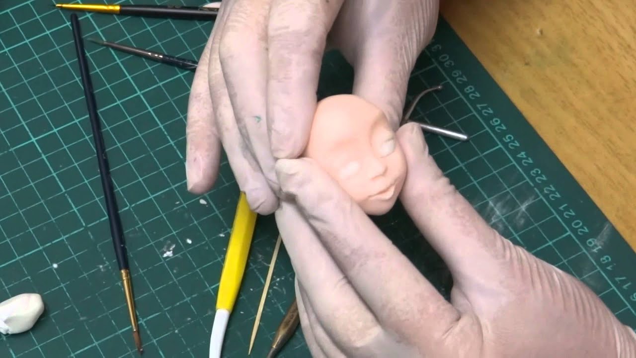 Лепка женской головы из сахарной мастики 2 часть