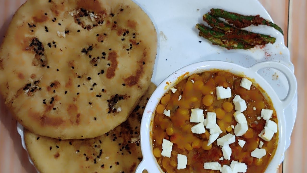 Live 🔴 Delhi Street Style Garlic Kulcha Matar recipe  