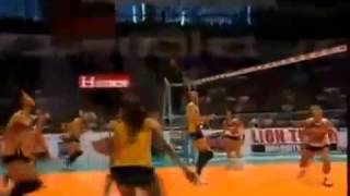 Carmela Tunay with hot hands