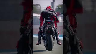 Bez celebrates his win Muay Thai style! 