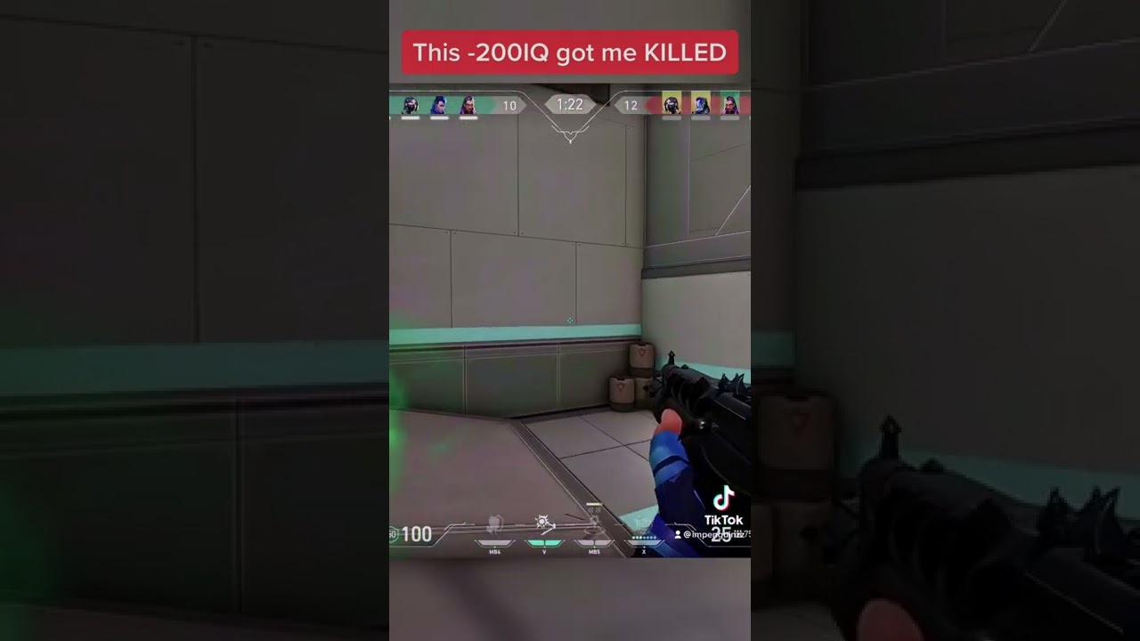 THIS -200IQ PLAY GOT ME 🔪 KILLED! #shorts #valorant #valorantclips #penguingang #yoru #200iq #funny