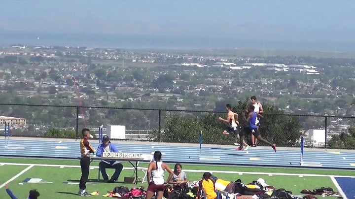 Joshua Holman runs 400h at 2017 CSM Last Chance Meet