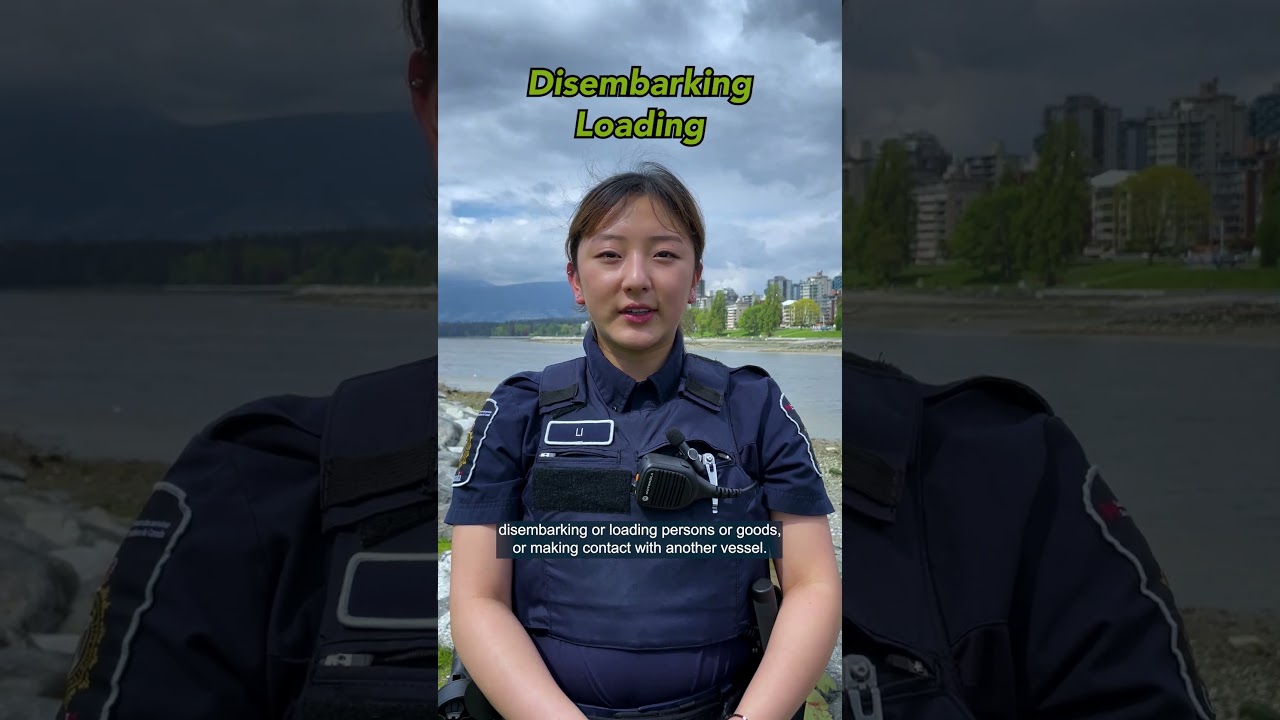 Report your arrival to the CBSA when entering Canada by boat