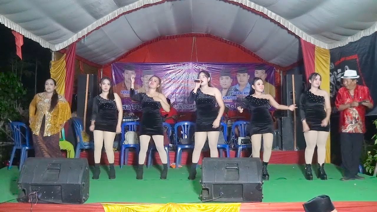 New Rudiska Sambutan MALAM live desa tigasan kulon hjt nya 5 serangkai