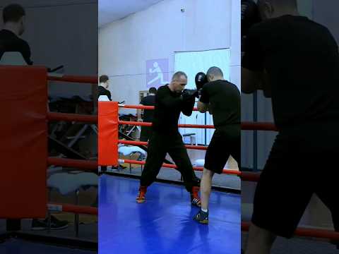 Защитные передвижения и манёвры на ногах#shorts