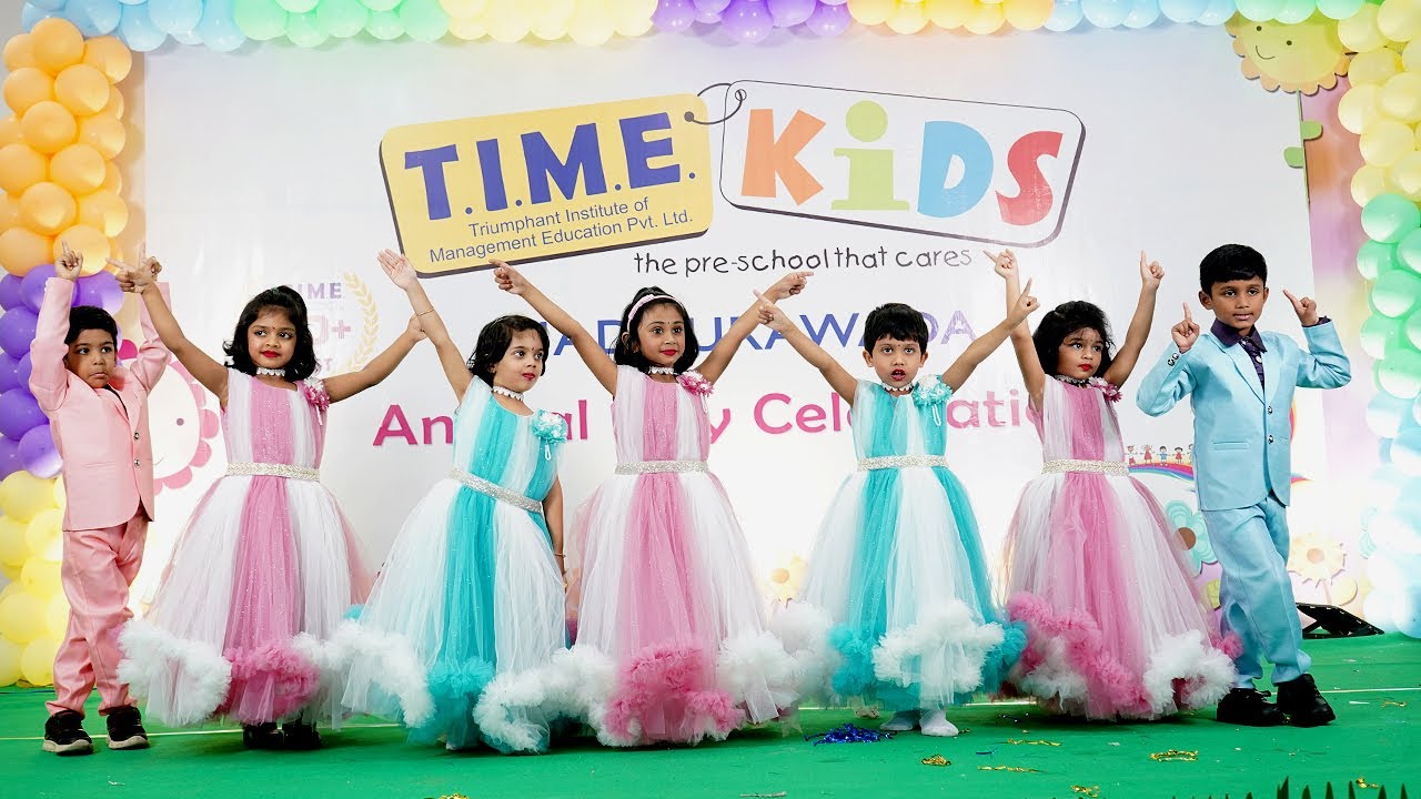 LKG Kids Dance Annual Day Performance #Timekids Madhurawada - YouTube