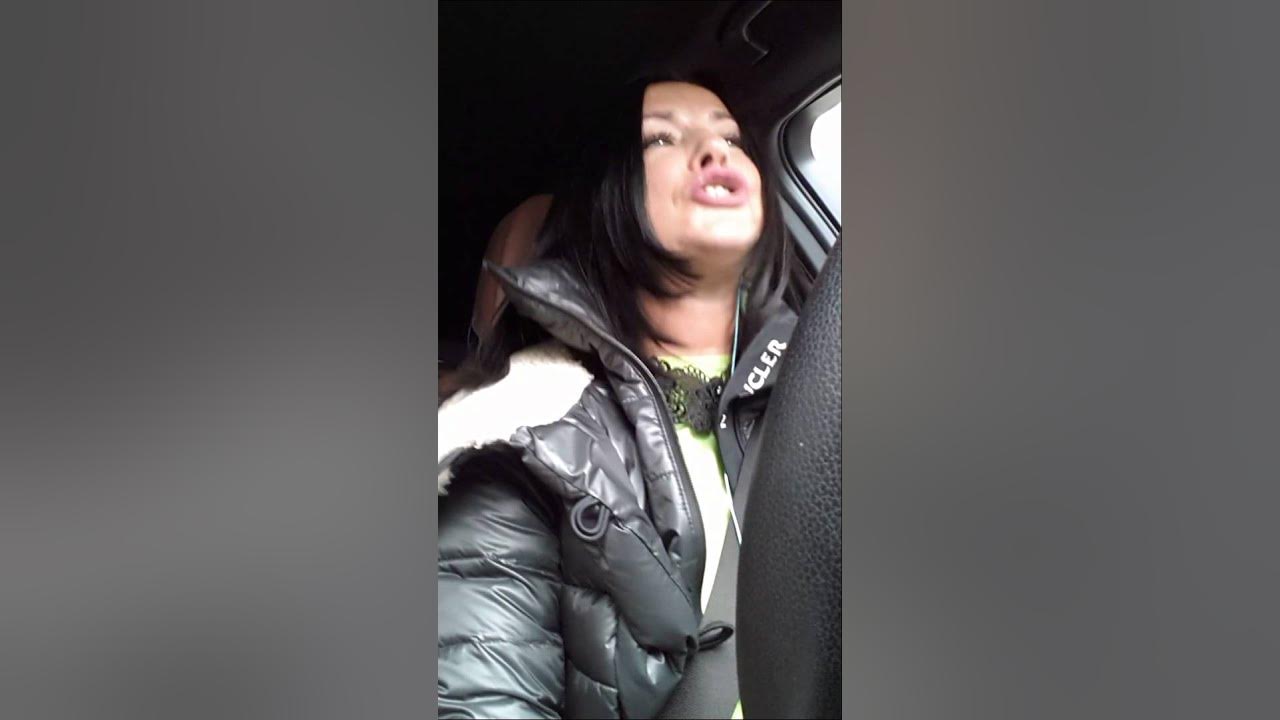 Мы встретились в маршрутке под номером 1. Айова певица муж. Мы встретились в маршрутке под номером 1. Маршрутка айова ноты для фортепиано. Это не шутки мы ехали в маршрутке.