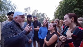 American Mormon Family Gets a Brutal Wake-Up Call! Hamza Speakers Corner 