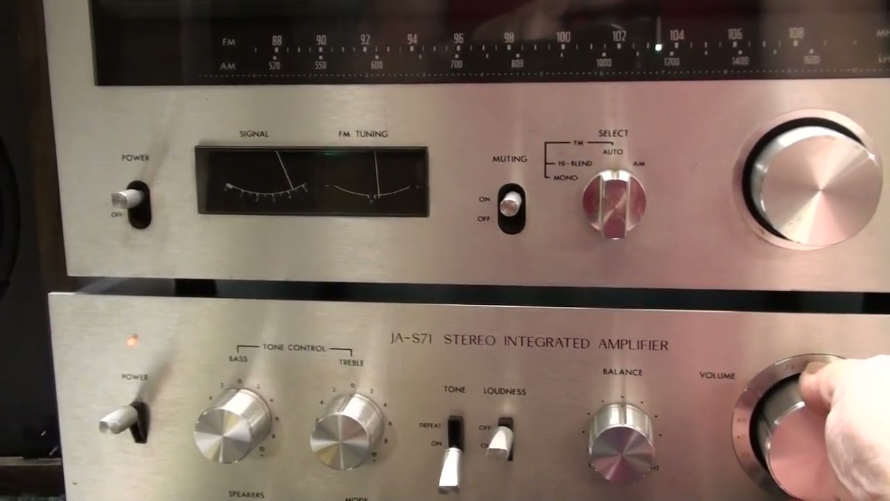 JVC JA-S71 Integrated Amplifier & JVC JT-V31 Tuner DEMO