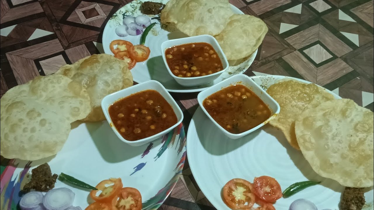 जब भी घर में मेहमान आए तो बनाए मेरे तरीके से चोले भटूरे आपके मेहमान उंगली चाट चाट कर खाएंगे