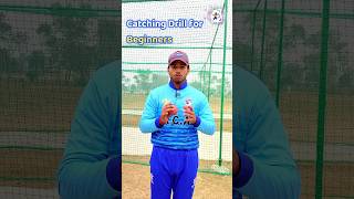 perfect catching drill for beginners 💪#careerincricket #cricket #catch #viral #shorts #reels #viral