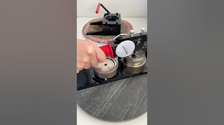 Custom Gift for Holidays-link in bio! #fridgemagnets #keychain #mirror #personalizedgifts #asmr #usa