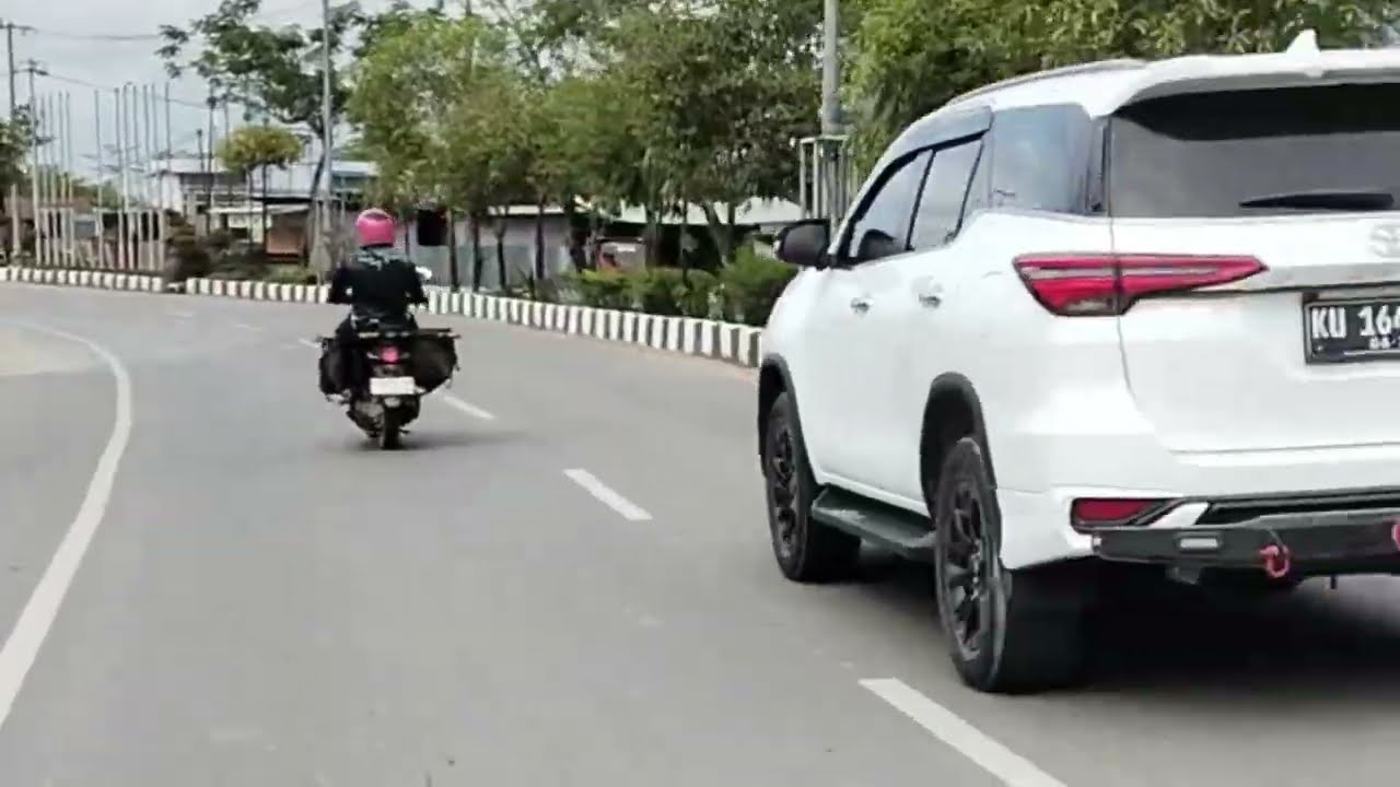 Keliling Tanjung Selor Jl Jelarai Raya sampai kantor Bupati Bulungan Kaltara