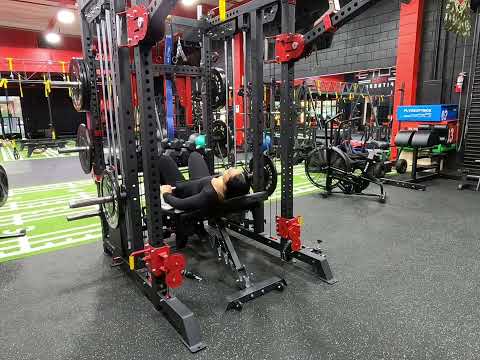 Smith machine Hip Thrust (Glute Bridge) With Bench