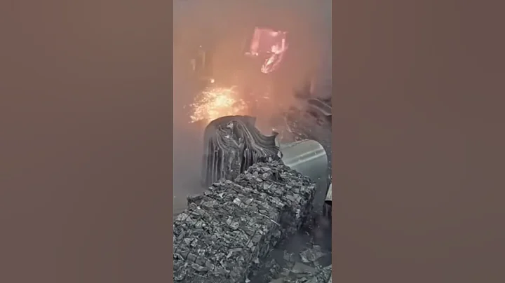 OMG! Did not expect this! Wet Scrap Metal into a Furnace