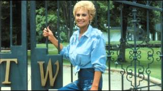Video thumbnail of "Tammy Wynette - Your Love"