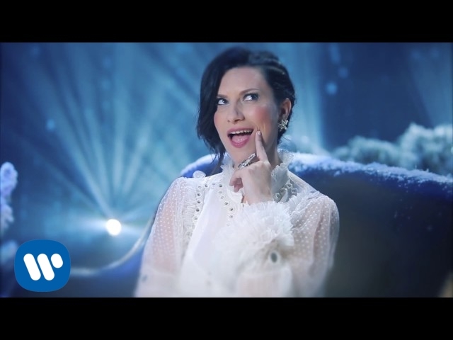 Laura Pausini - Santa Claus Is Coming To Town