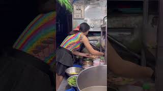 18 Years Old Thai Girl Works On Food Truck