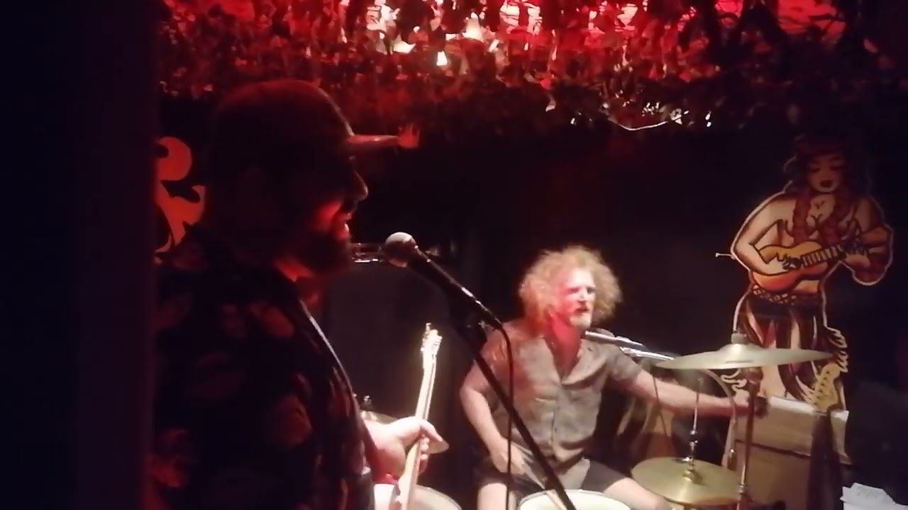 Chateau Brutal à l'Amul solo le 27/05/2022.