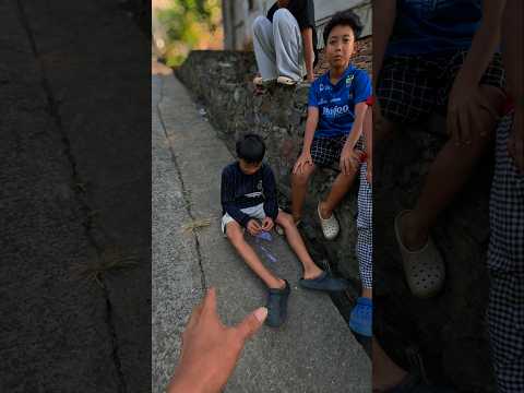 Gak Bosen-bosen Gangguin Zaki! Sendalnya Dibuang, Teman Zaki Ikut Marah! 🥿😤🤣