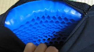 ゲルクッション 座布団 通気性抜群 姿勢矯正 圧力分散 自動車 椅子用 自宅 オフィス ゲルシートクッション カバー付き