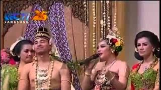 Nagita Slavina   Realita Cinta @ Resepsi Rernikahan Raffi Ahmad dan Nagita 19 Oktober 2014