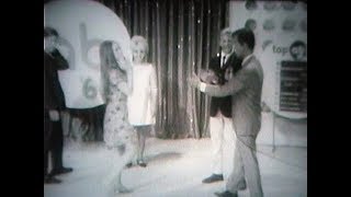 Video voorbeeld van "American Bandstand 1967 -Hotline/Spotlight Dance- Sweet Pea, Tommie Roe"