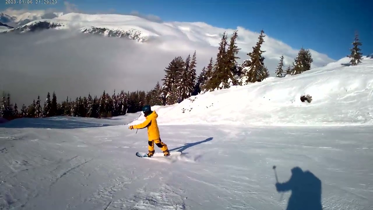 On the slope (Vulcho follows Andi)