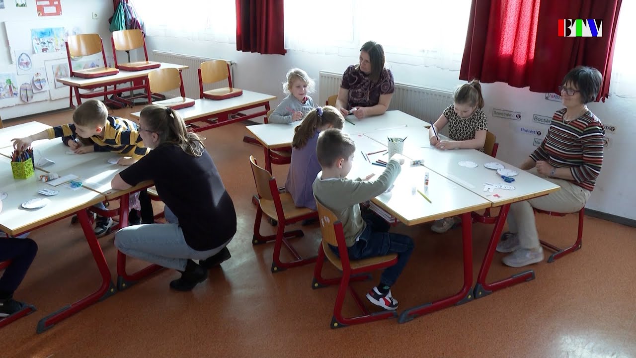 Iskolába hívogató