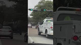 🐴🤠Only In Texas Mayne! Houston TX Cops on Horses holding traffic as usual LOL