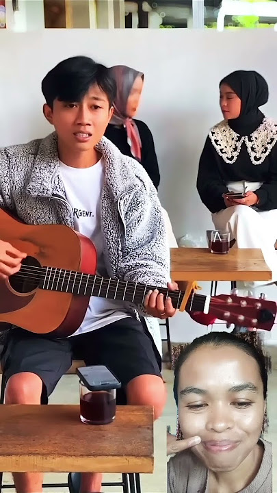 prank nggak bisa nyanyi ternyata suaranya bagus ⁉️⁉️⁉️⁉️ nyanyi ta ti ta ti tut #ayuting #cover