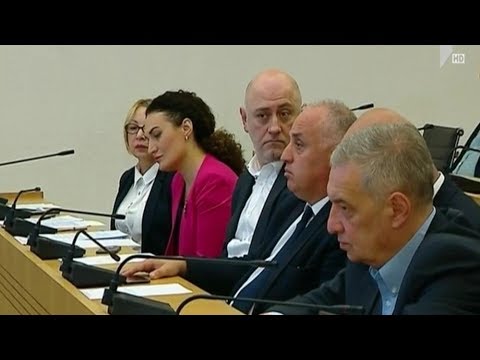 პარლამენტი სახელმწიფო მინისტრს უსმენს