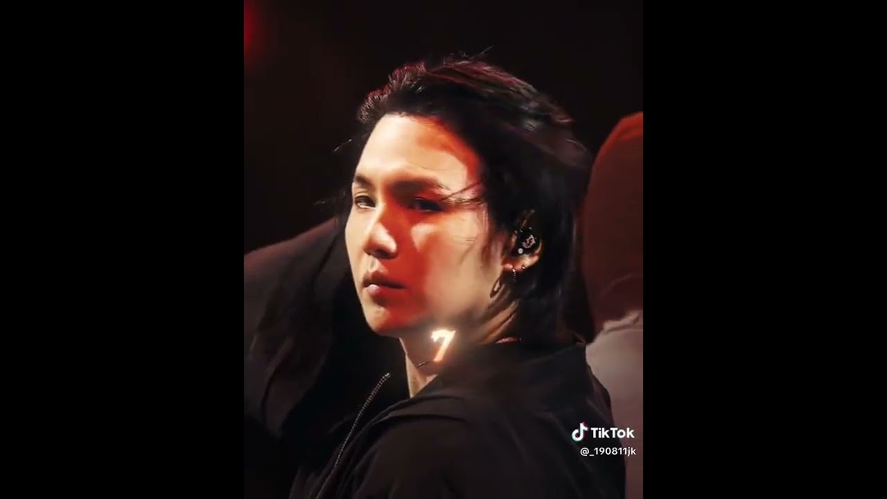 suga in  hot scenes 🥵🥵😈😈🔥🔥🔥 minyoongi forever 