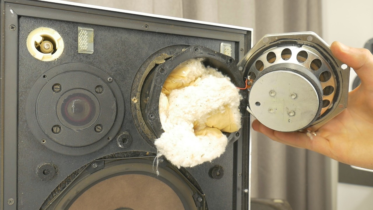 Inside 80s Philips Speakers: Vintage Teardown Adventure! - YouTube