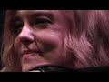 Capture de la vidéo Anna Nalick Cries During "Breathe (2 Am)" As Crowd Sings Due To Laryngitis - 11/5/15 (11) Albany, Ny