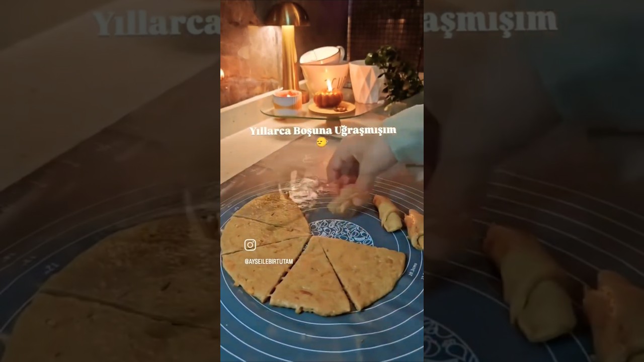 Yıllarca Boşuna Uğraşmışım 🙂↔️ İnanılmaz kolay oldu #kurabiye #tarif #cevizlikurabiye #cookie #food Yıllarca Boşuna Uğraşmışım 🙂↔️ İnanılmaz kolay oldu #kurabiye #tarif #cevizlikurabiye #cookie #food