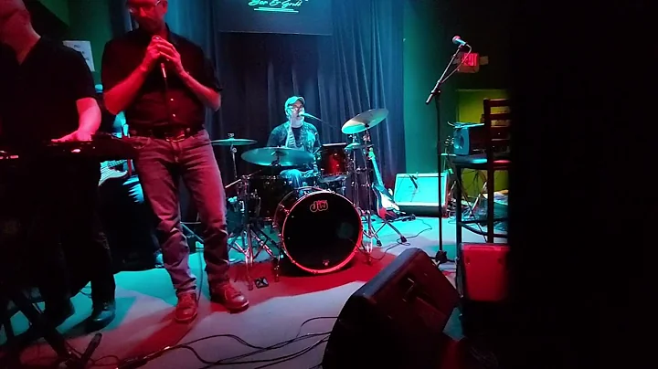 "When a man  Luvin' a woman" Phoenix House Band fe...