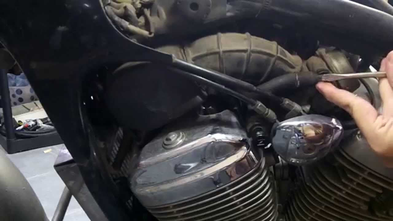 Ajuste folga de válvulas Honda Shadow 600 (1/5)