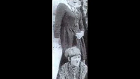 SAME PERSON 55 Paul y Jenny Crowley