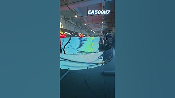 Play videos in a circle surrounded by LED screens. #ledvideowall #eagerled #ledwall #leddisplay