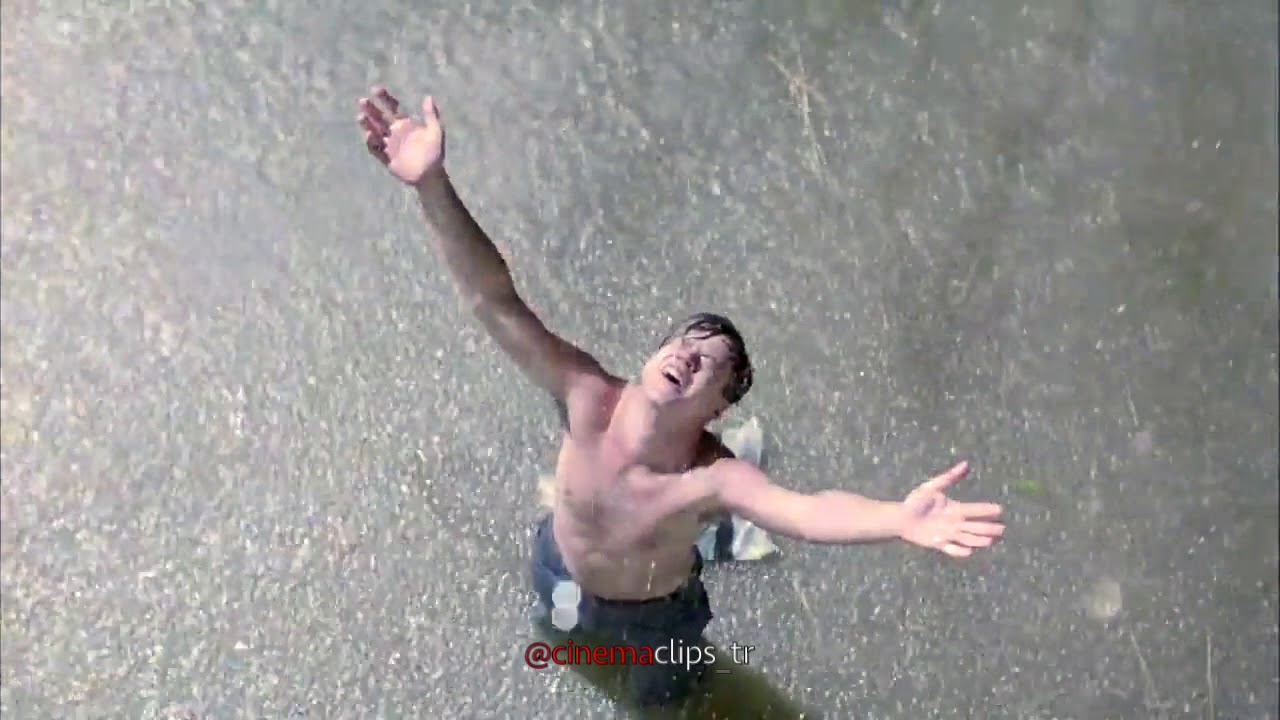 ONE OF THE BEST CINEMA CLIPS - 90 👉 Esaretin Bedeli (1994) IMDb:9.3