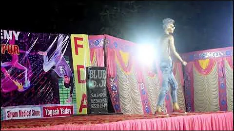 Best Robotic Dance on   Main Nikla O Gaddi Leke   Gadar   YouTube